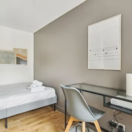Rue Montorgueil - Les Halles Apartment *